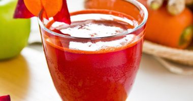 Da beterraba ao gengibre: O mixer hit do verão! (Suco)