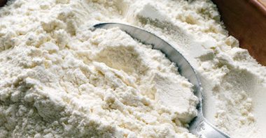 Cuidado com a farinha branca, ela não é sua amiga!