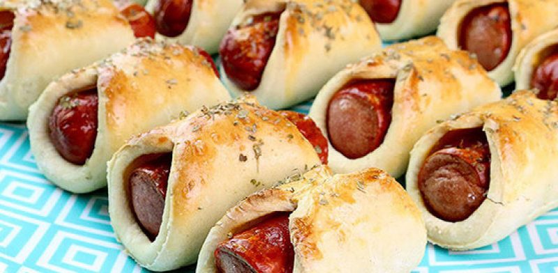 Enroladinho de Salsicha: Aprenda a fazê-lo frito e assado